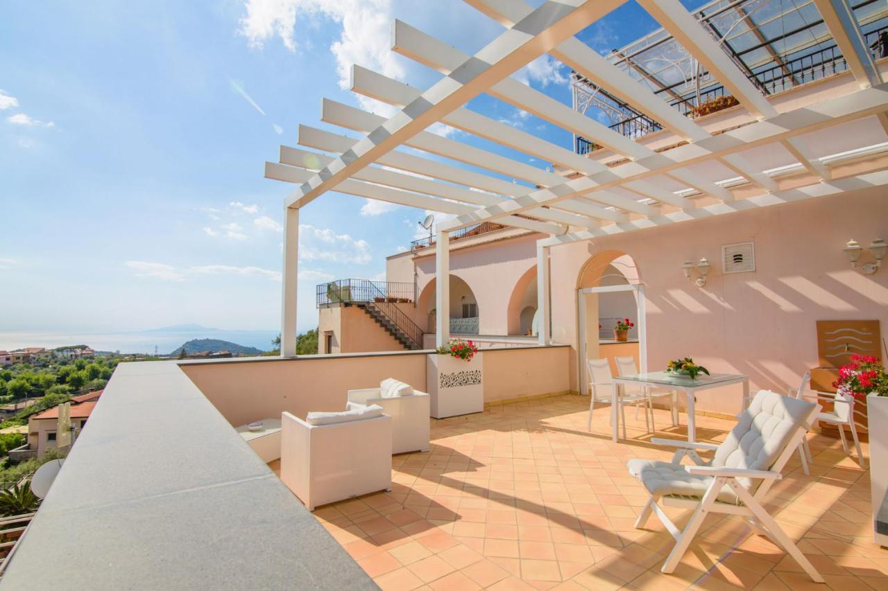 Apartamento Shedir Vico Equense Exterior foto